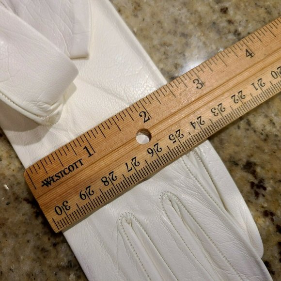 NEW Vintage Ladies White Soft Leather 8.5 " Gloves Size 5 (XS) Cutout Ribbons - Picture 11 of 12